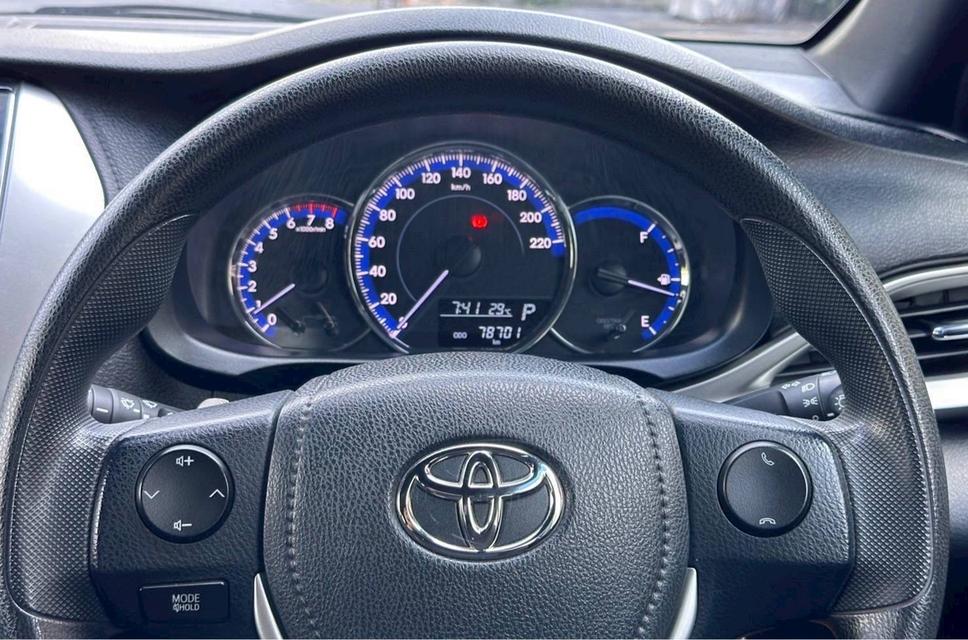 รหัสรถ QT9553 TOYOTA YARIS ECO 1.2 E Hatchback สีขาว ปี2019 15