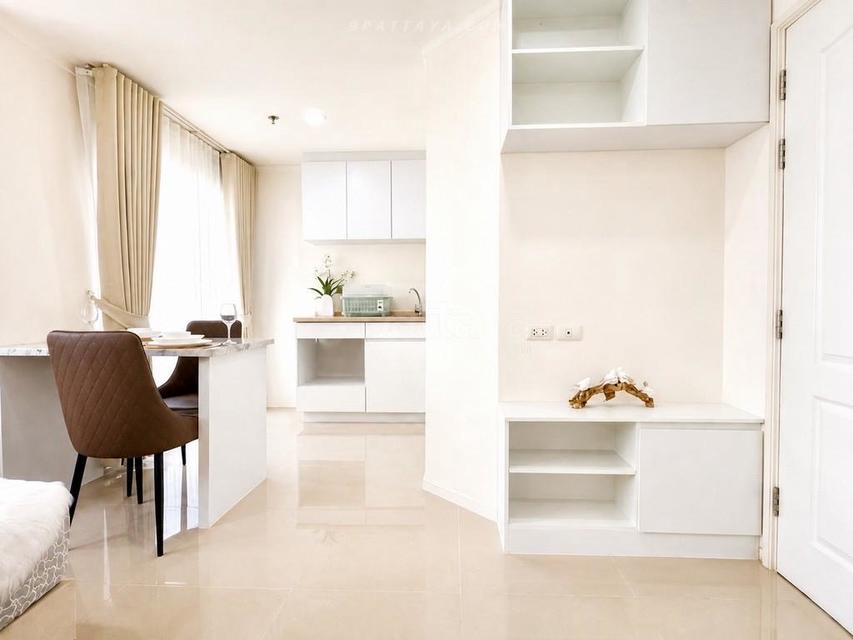 For Sale — Condo at Lumpini Sukhumvit–North PattayaCondo for sale at Lumpini Sukhumvit–North Pattaya. High-floor unit in Building A, sold 5