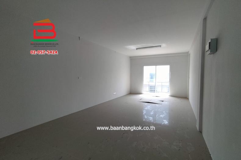 อาคารพาณิชย์ คีท พลาซ่า สมุทรสาคร เนื้อที่ 20.5 ตรว ถนนพระราม 2 ต.พันท้ายนรสิงห์ อ.เมืองสมุทรสาคร จ.สมุทรสาคร 3