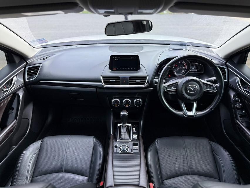 Mazda 3 2.0 S Sport ปี 17จด 18 13