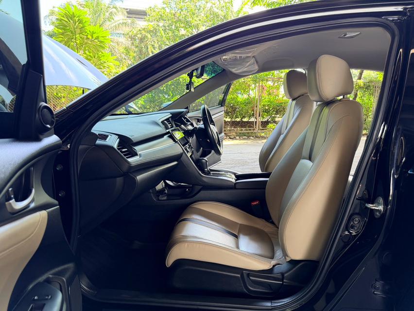 2018 Honda CIVIC 1.8 EL AT รถสวย 4ประตู ออปชั่นครบ รูปที่ 17