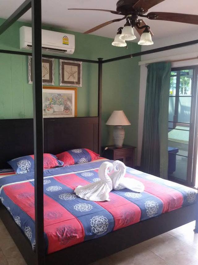 บ้านพร้อมที่ดินติดทะเล 1