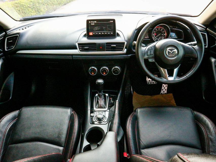 Mazda3 2.0 S Sport Hatchback AT ปี 2014 สีแดง 4