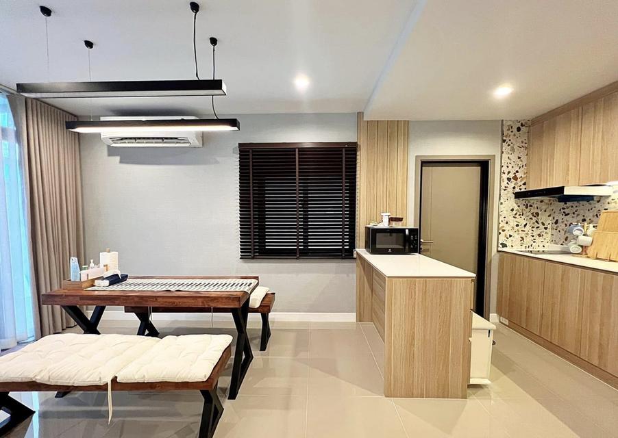 ให้เช่าบ้านเดี่ยว สวยมาก ในโครงการ 𝐀𝐫𝐞𝐞𝐲𝐚 𝐂𝐨𝐦𝐨 𝐁𝐨𝐭𝐚𝐧𝐢𝐜𝐚 บางนา บ้านแต่งครบ พร้อมอยู่ ทำเลดี ใกล้ Mega Bangna เพียง 5 นาที 4