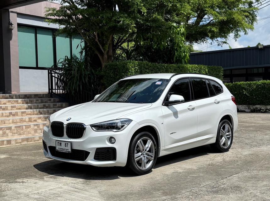 2017 BMW X1 F48 MSPORT รถมือเดียว 31,000 กม สภาพป้ายแดง รถเข้าศูนย์ตามระยะ ไม่เคยมีอุบัติเหตุครับ