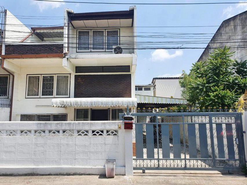 ให้เช่าบ้านแฝด บ้านชวนชื่น รามคำแหง 102  2