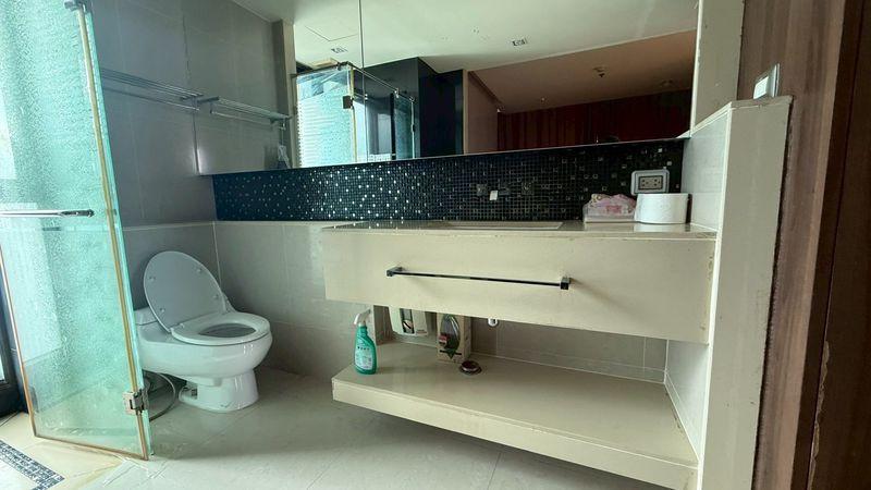 The Address Sathorn 10