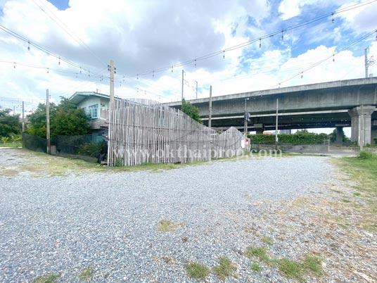ที่ดินถมแล้วแปลงสวย ใกล้ทางรถไฟสายพระราม 6 ถนนบางกรวย-ไทรน้อย 1