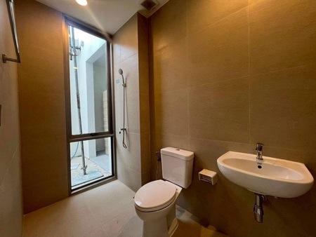 ให้เช่า Residential Home Office รัชดา 32 ใกล้MRTลาดพร้าว เหมาะสำหรับบริษัท, คลินิกความงาม, Office ผู้บริหาร 095-164-2956 8
