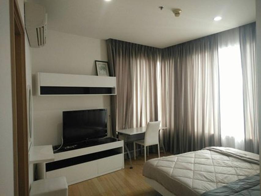 Condo for rent 39 By Sansiri BTS Phromphong 2 beds 4
