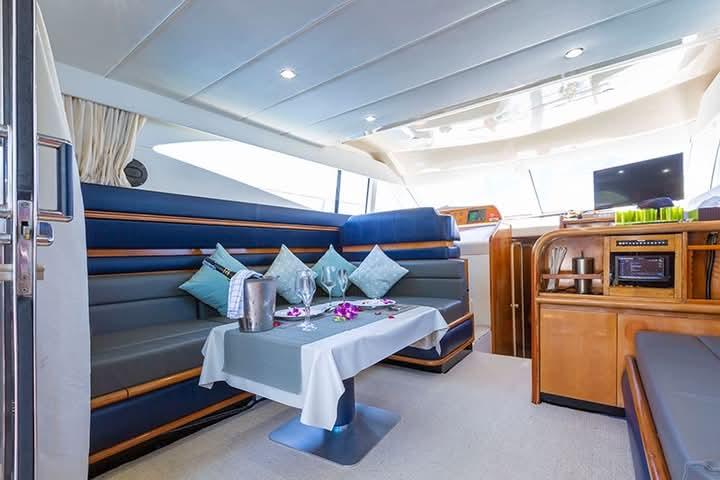 ขาย Motor Yacht ปี 1996 AZIMUT 43 7