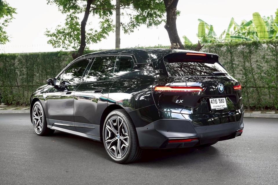รหัสรถ MMA560 BMW iX xDrive 40 Sport ปี 2022 ออกปี 2023 วิ่ง35,XXX มือเดียว BSI ถึงปี 2027 ประกันแบตถึงปี 2031 4