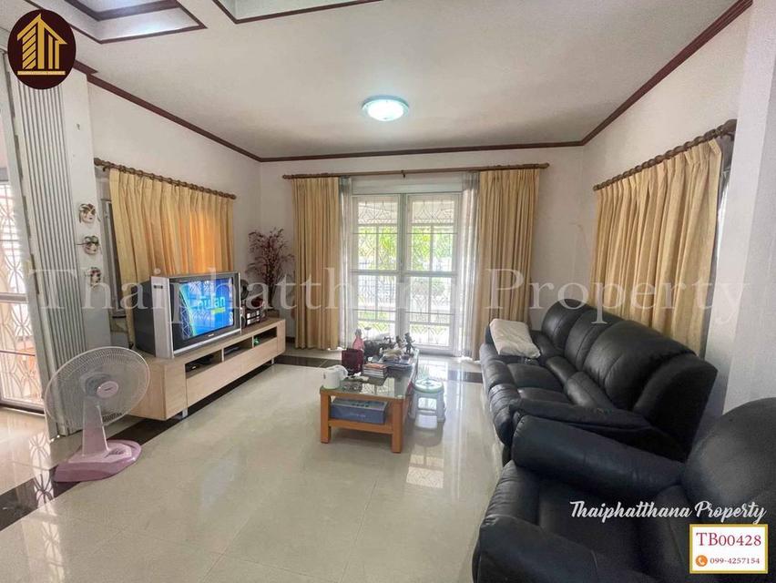 ธนาภิรมย์ โลตัส ศรีนครินทร์  9