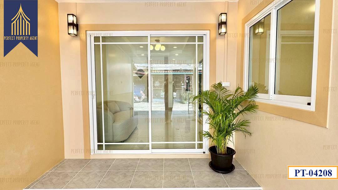 ทาวน์เฮ้าส์ชั้นเดียวบัวทอง 4 บางบัวทองราคาย่อมเยาว์ 3