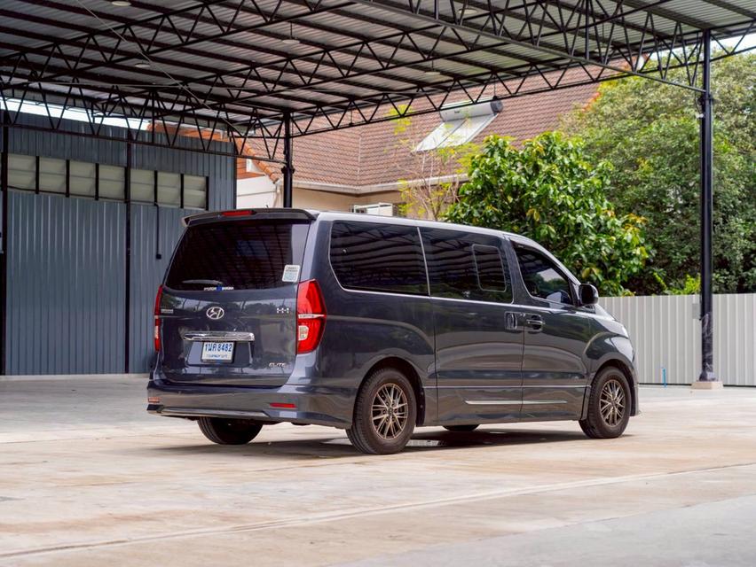 HYUNDAI H-1 2.5 Elite ปี 2021 ประกันเครื่องเกียร์3ปี 30,000 km