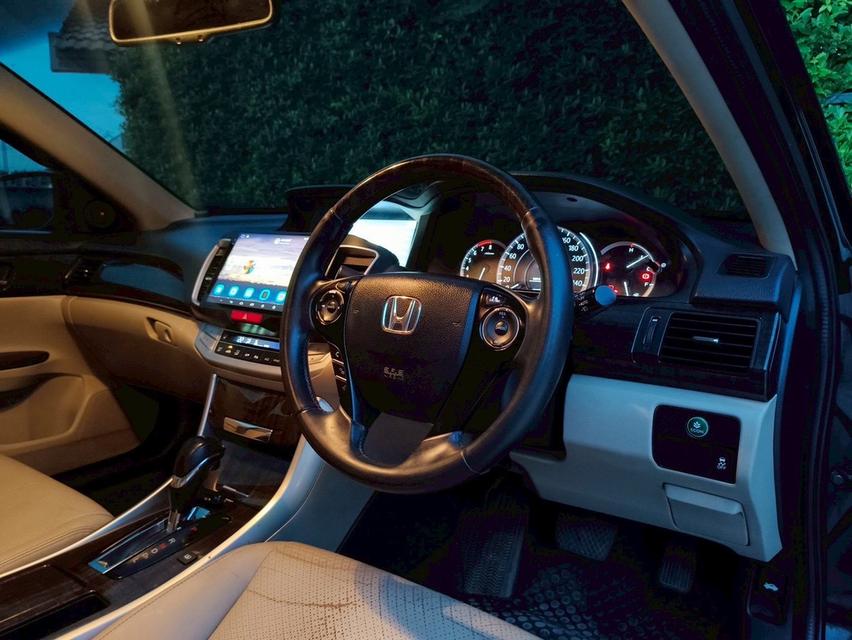 รหัสรถ KN5541 🚗✨ HONDA ACCORD 2.0EL ปี 2015 ✨🚗 9