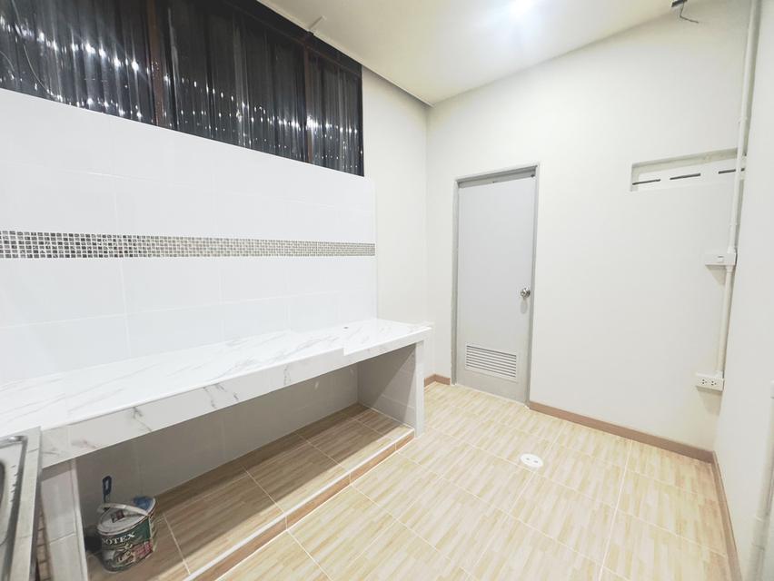 vายอาคาร 2 ชั้น ทำเลค้าvาย ติดถนนซอยใกล้เดอะมอลล์บางแค ✨ 💰 Sาคาเพียง 2.27 ล้านบาท 5