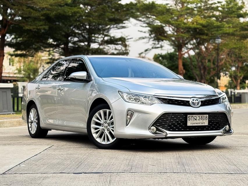 รหัสรถ AVA3408 🆙 Toyota Camry 2.5 Hybrid Minorchange ปี 2016 ตัว Top 3