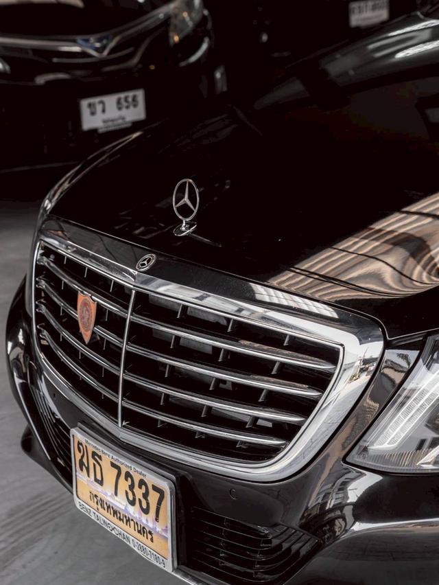 รหัสรถ 67GG7337 2017 BENZ S500e Exclusive Premium สีดำ