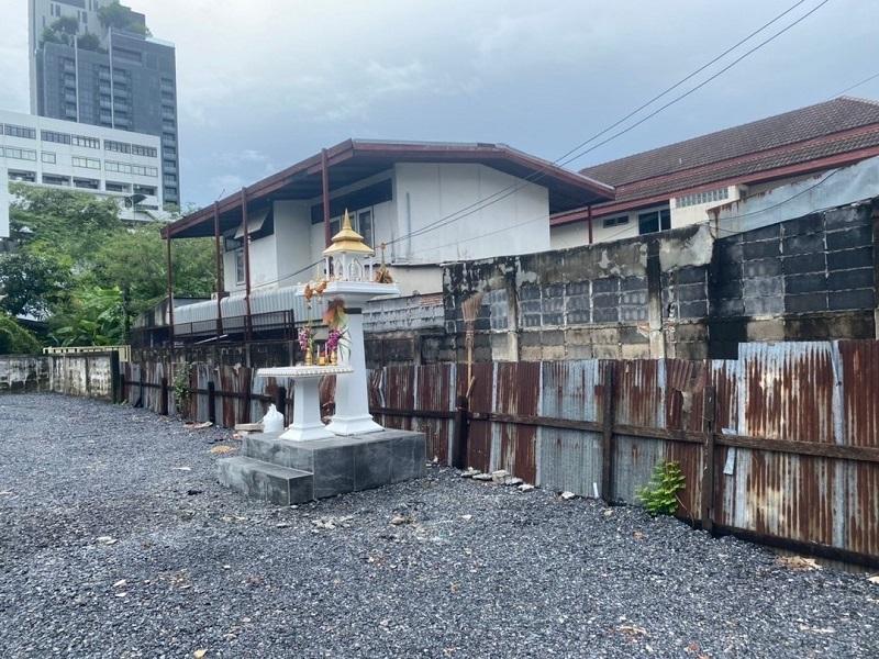 ให้เช่าที่ดินระยะยาว ที่ดินถมแล้ว ทำเลทอง ราคาถูก ใจกลางเมือง ย่านอารีย์ ซอยพหลโยธิน1 8