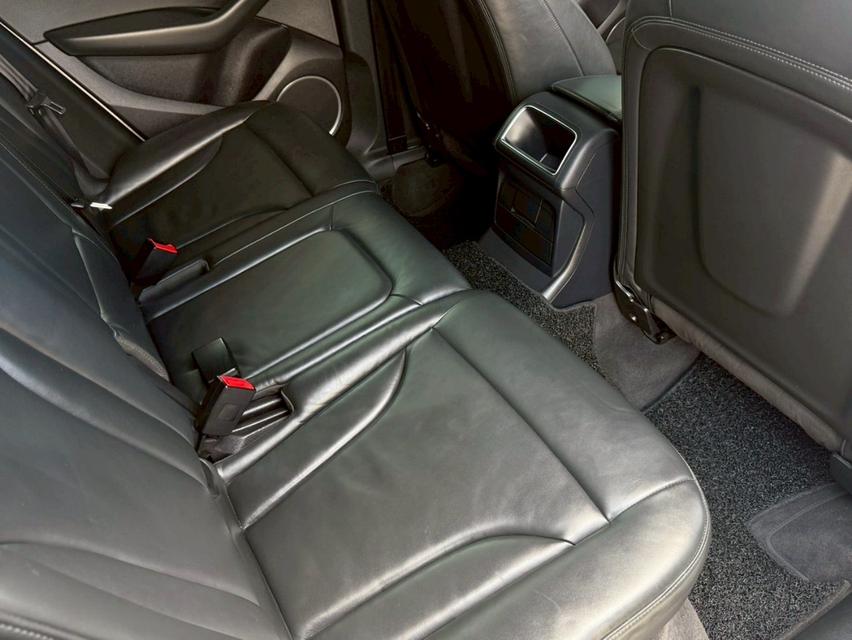 AUDI Q5 2.0L Turbo TFSi Quattro พร้อมชุดแต่ง "Caratere" รอบคัน 7AT Tronic S-Line (AWD) 16