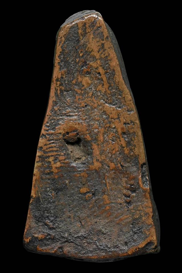 พระผงสุพรรณ พิมพ์หน้าแก่ วัดพระศรีรัตนมหาธาตุ สุพรรณบุรี