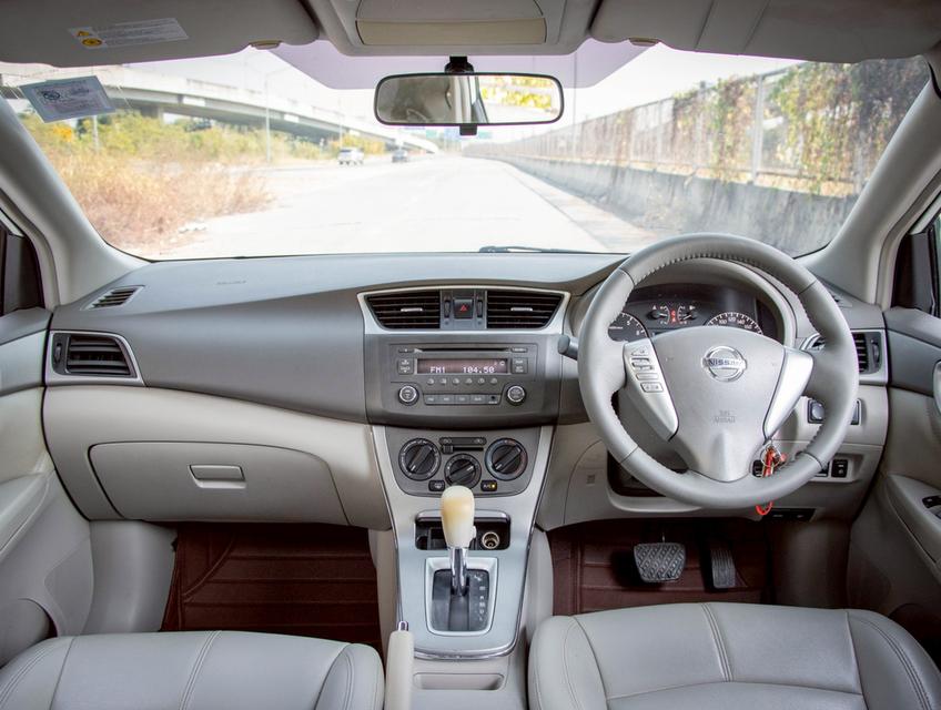 NISSAN SYLPHY 1.6 V ปี 2013 6