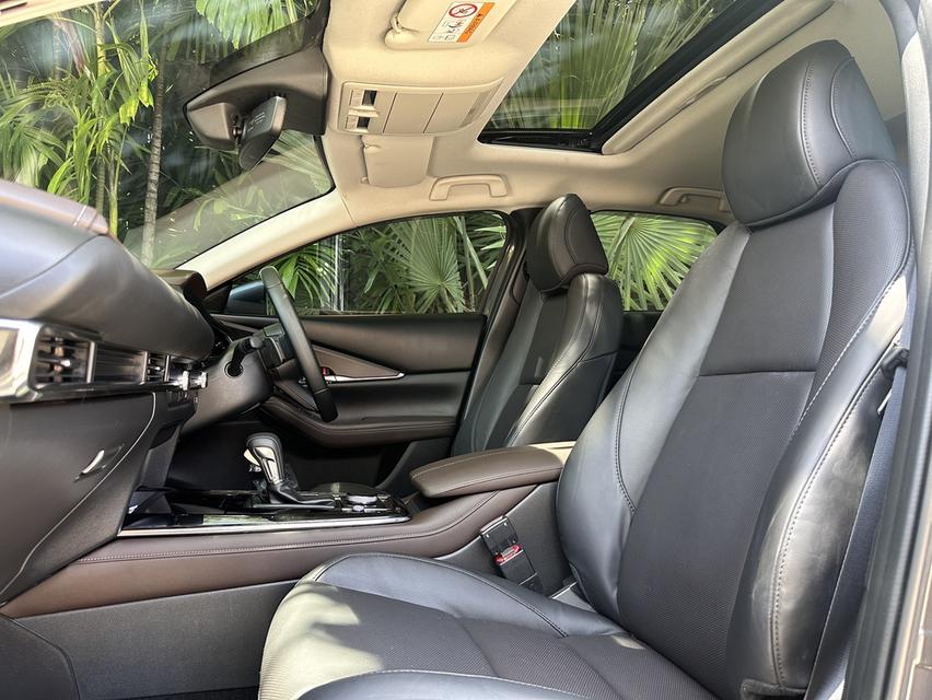 รหัสรถ PAT5673 Mazda Cx-30  2.0 SP สีเทาดำ ปี 2021 13