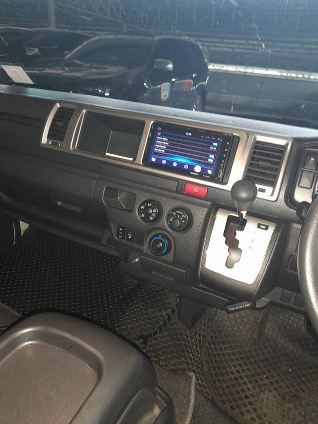 Toyota Ventury2.7G 2018 5