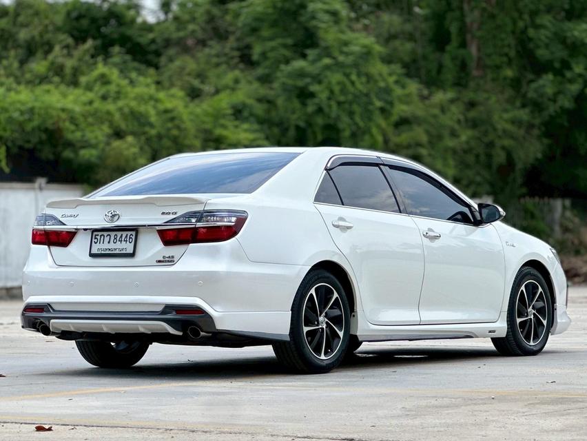 รหัสรถ PEAT4446 Toyota Camry 2.0 G Extremo สีขาวมุก ปี 2017  6