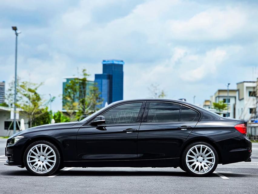 BMW 320D 5