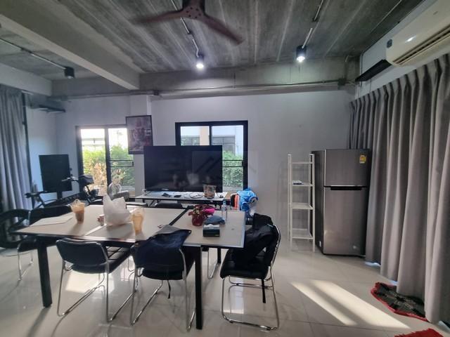 PB5947ให้เช่า ทาวน์โฮม 5 ชั้น ซอยลาดพร้าว83 ใกล้เลียบด่วน 7