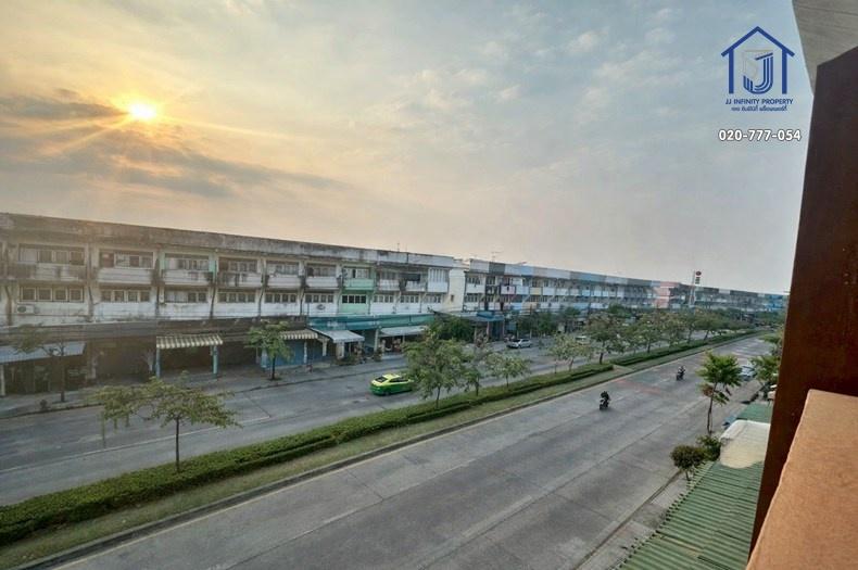 ขายอาคารพาณิชย์ 3 ชั้น 18 ตารางวา ติดถนนสวนสยาม ใกล้รถไฟฟ้าสายสีเหลือง 14