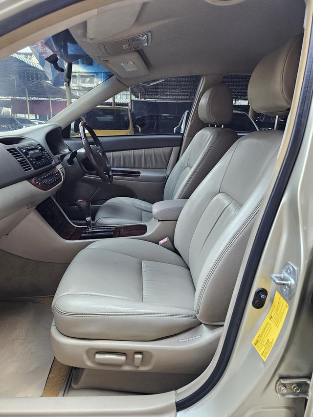 TOYOTA CAMRY 2.4 Q ปี 04 AT 10