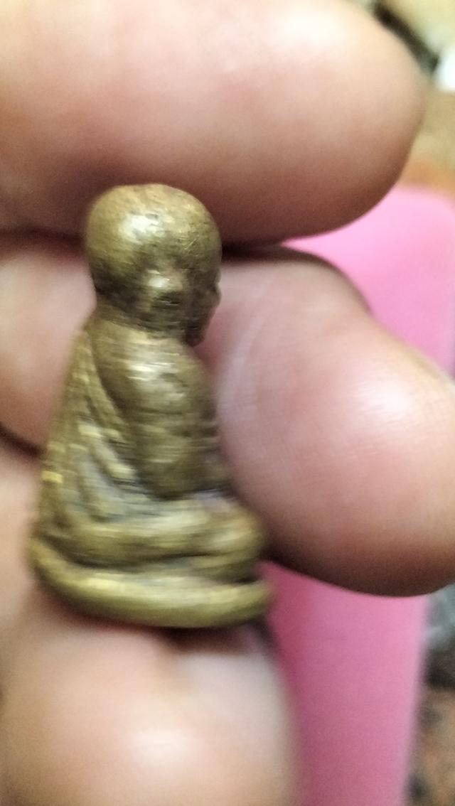 หลวงพ่อเงินวัดบางคลานพิมพ์นิยม