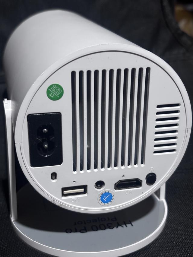 HY300 PRO โปรเจคเตอร์มือสอง รูปที่ 4