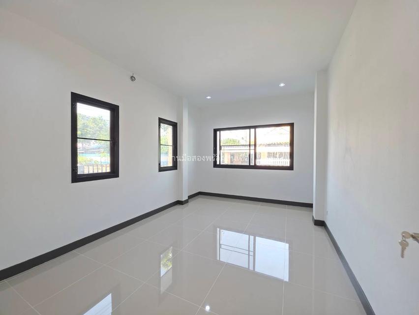 หมู่บ้านซื่อตรง ถนนสุวินทวงศ์ 29 12