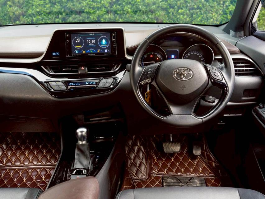 Toyota CHR 1.8Hybrid mid ปี19 10