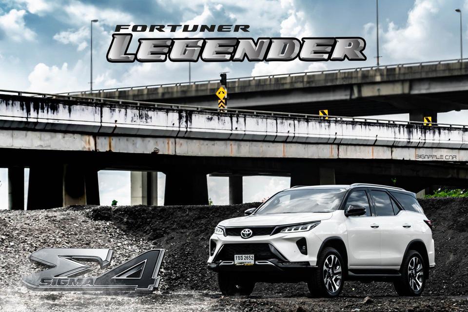 Toyota Fortuner 2.4 Legender 4WD ปี 2020 สีขาว 1