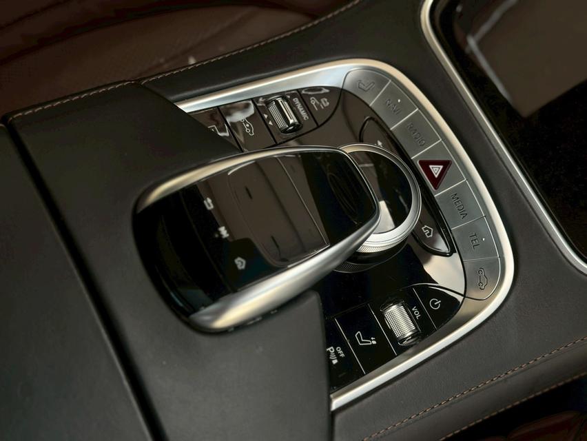 Benz S560e AMG ปี 2020 15