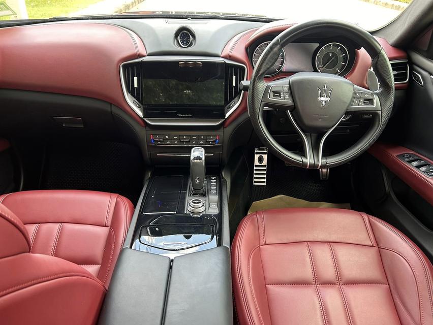 Maserati GHIBLI Hybrid 5
