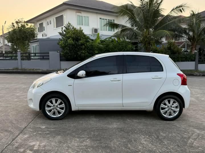 รีบขาย Toyota Yaris  2012 3