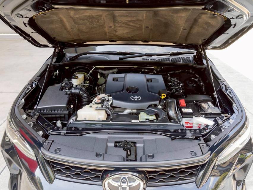 Toyota Fortuner 2.4G Leader ปี 2022 เจ้าของเดียว รถสวย สภาพพร้อมขับ 10