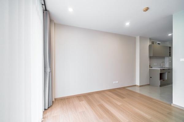 ขายด่วนคอนโด The Link Sukhumvit 50 ทำเลทอง ใจกลางสุขุมวิท ห้องมุม รีโนเวทใหม่ ไม่เคยปล่อยเช่า 2.89ล. โทร 061-3629235 6