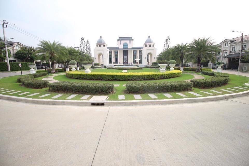 ขายพร้อม ให้เช่าบ้าน โครงการ Grandio Ladproa-Kaset Nawamin