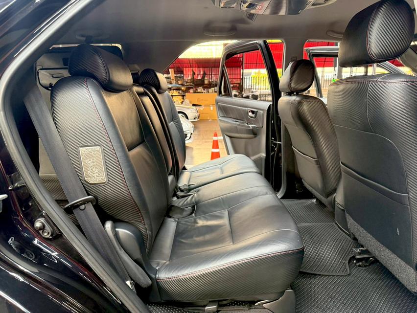 TOYOTA FORTUNER 3.0 TRD Sportivo 4WD ปี 2015 13