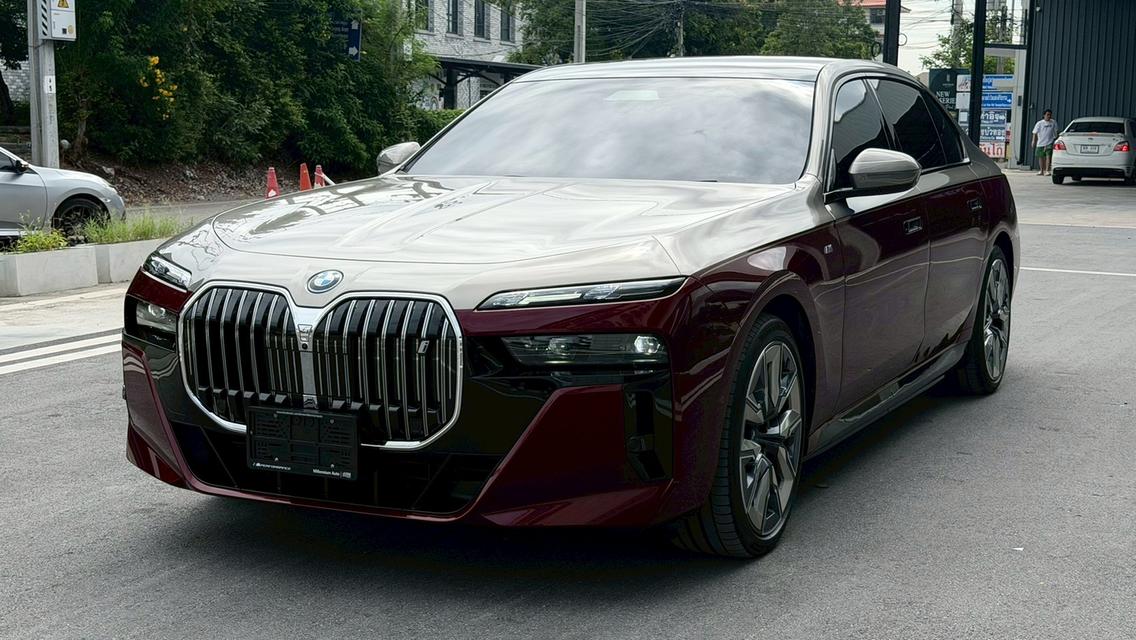 BMW I7 xDrive60 G70 CBU 2025 สภาพป้ายแดง ถูกกว่าออกใหม่ครึ่งนึง เจ้าของเก่าชัดเจนสุดในไทย