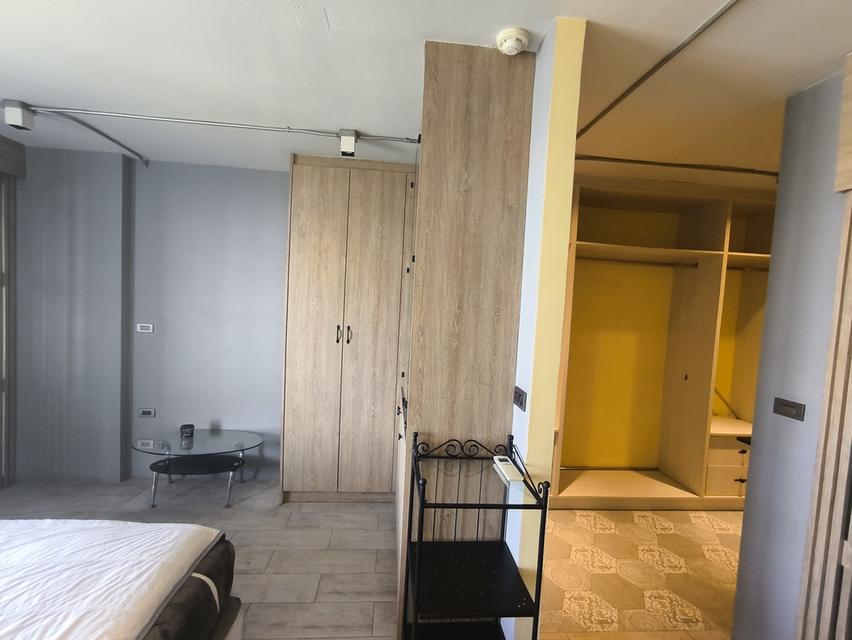 I house condo พระราม 9 เอกมัย full furniture built in ขนาด 57 ตรม. 17