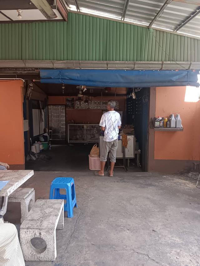 ขายบ้านหลังมุมทำเลดี พร้อมที่ดิน 49 ตร.ว. เขตจอมทอง กรุงเทพฯ ใกล้ BTS ตลาดพลู 7