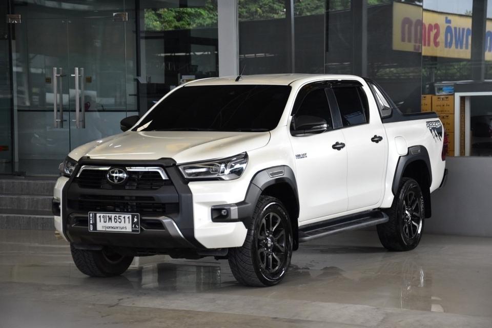 TOYOTA HILUX REVO 2.4 PRERUNNER ROCCO AUTO ปี 2021 รหัส TKG6511